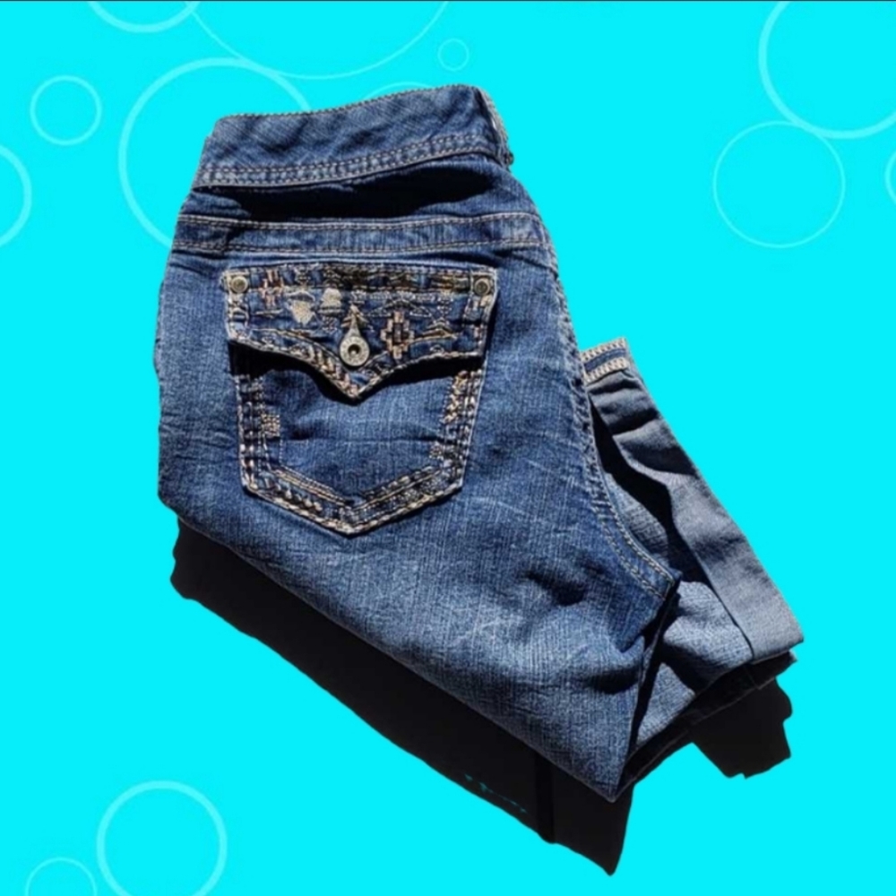 Aryia Jeans Capris juniors size 9/10